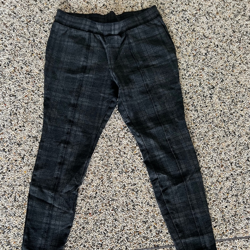 Time and Tru plaid leggings